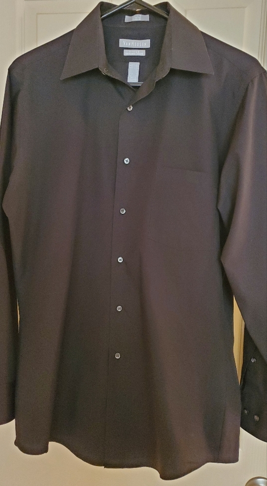 Mens Fitted Van Heusen Black Poplin Dress Shirt